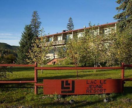 Lac Le Jeune Nature Resort Logan Lake Esterno foto
