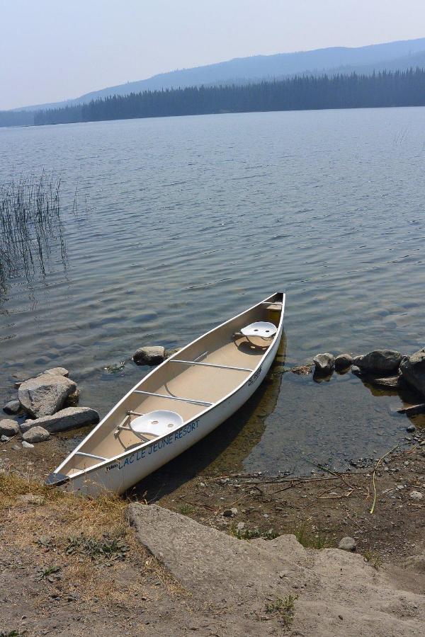 Lac Le Jeune Nature Resort Logan Lake Esterno foto