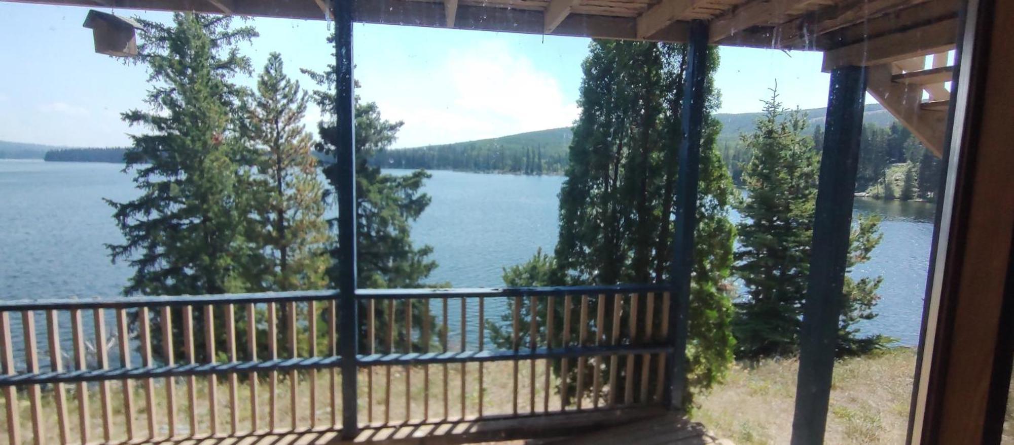 Lac Le Jeune Nature Resort Logan Lake Esterno foto